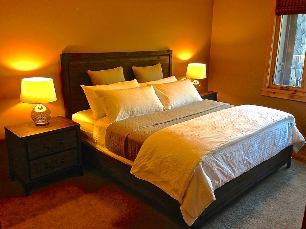 Luxury Canmore Vacations المظهر الخارجي الصورة